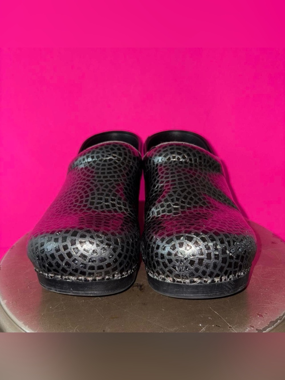 Dansko Professional Patent Gray Leather Mosaic Design Clog EU 41 - Picture 2 of 7